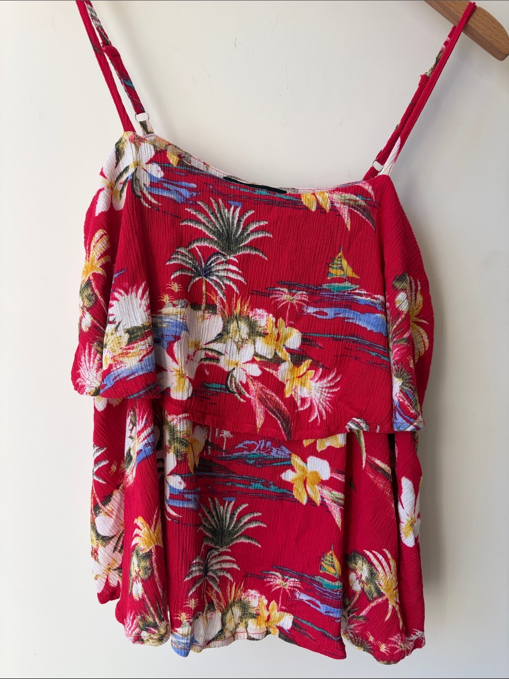 FOREVER 21 Red Hawaiian Vibe Multi Color Floral Ruffle Camisole Top Size M